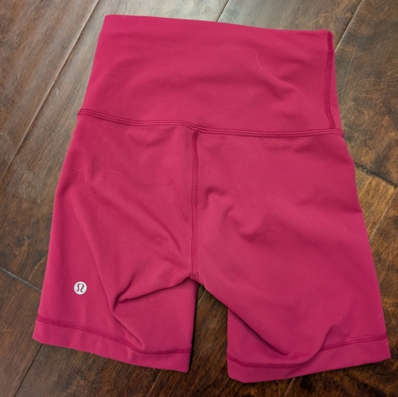 Women's Lululemon shorts pink size 2 - Picture 5 of 8